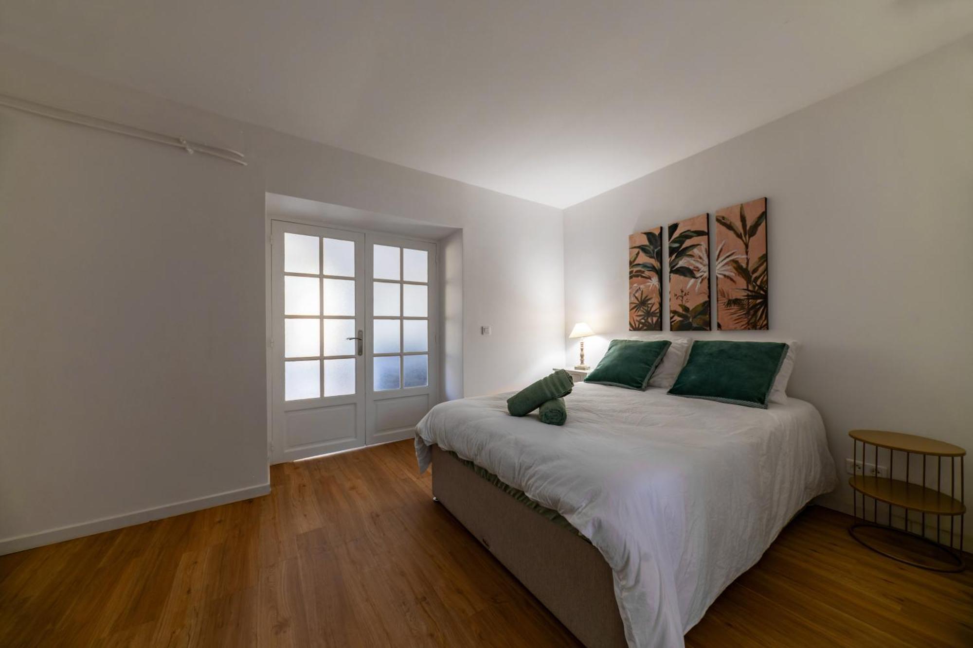 Le Celestin - 2 Avec Jardin En Centre Apartment *